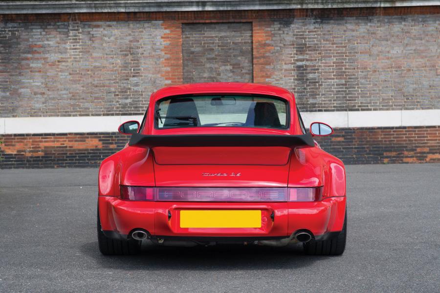  Porsche 911 Turbo 3.6 Coupe 1992 года  (UK) (фото 36 из 40)